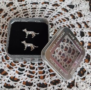 BOXED MAG MOUCH DESIGN LINKED TO SUCCESS NOVELTY SILVER TONE LABRADOR CUFFLINKS